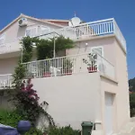 Apartments Kresic